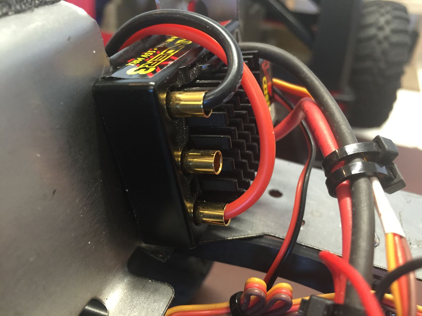 Soldering motor leads directly on ESC RCCrawler